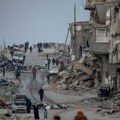 Izrael ponovo bombardovao školu u Gazi: Najmanje 20 mrtvih, meta su navodno bili “teroristi višeg ranga”