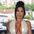 "Neću da budem majka, pas kog sam imala je pao u depresiju, a ne dete" Starleta šokirala izjavom o majčinstvu: Otac me je…
