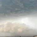 Superćelijska oluja već nad ovim delom Srbije: Zastrašujuće fotografije, nevreme se kreće ka ovom gradu