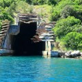 Napušteni tunel u stenama bio strogo čuvana vojna tajna JNA: Bio je strateški deo, evo gde se nalazi i zašto je izgrađen…