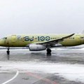 Ruski putnički avion SJ-100 započeo testove sistema protiv zaleđivanja u polarnim uslovima
