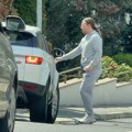 (Video) Ljudi stajali u redu sa Milanom Stankovićem ispred apoteke, a nisu znali da je on: Ni vi ga ne biste prepoznali da ga…