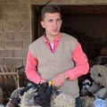 Umesto Pariza izabrao Suvu planinu: Anđelo iz Malog Krčimira kaže da je sreću pronašao među ovcama i prirodom [VIDEO]