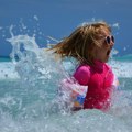 Kakve nas sve alergije vrebaju na plaži, u prirodi, od krema za sunčanje…