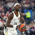 Olimpijakos uzima igrača Asvelu