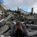Razoran zemljotres sravnio jug Turske do temelja: 132 sata je sa ćerkom bio u ruševinama, sina i ženu izgubio