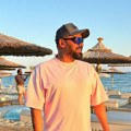 "Rekao sam ćerki da volim muškarce": Poznati balkanski pevač dobio dete sa drugaricom, pa izneo šok detalje