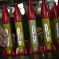 Radnja u Gazi prodaje parfeme u metalnim bočicama u obliku raketa ispaljenih na Izrael
