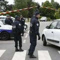 Nastavnik ubijen u školi: Horor u Francuskoj, izboden je nasmrt nožem, napadač vikao "Alahu akbar"