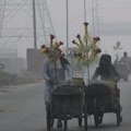 Grad od 13 miliona stanovnika u karantinu: Guše se zbog zagađenog vazduha