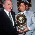 Maradonini naslednici: Zaustavite aukciju, trofej ukraden!