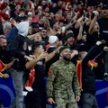 UEFA pokrenula istragu protiv Albanije: Navijači prave haos, ovo je reakcija na to!