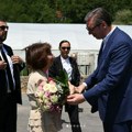 "Pedeset godina ništa nije rađeno, a sada tražite to od mene": Vučić sa predsednicom Severne Makedonije u manastiru Prohor…