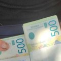 (Foto): Ljiljana iz Vranja otišla da podigne penziju, pa shvatila da u džepu ima čak 90.000 više! U pošti je nastala…