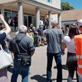Muškarci u crnom napali demonstrante u Bačkom Petrovcu: „SNS pritiska izbore u Matici slovačkoj“