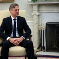 Zbog većih troškova za odbranu ugrožen opstanak Vlade Slovenije