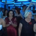 Hit scena sa proslave mature u Sremskoj Mitrovici: Učenici se nisu nadali da će uhvatiti profesore u ovome