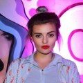 Oglasila se ela Dvornik na dan očevog rođendana: Otvorila porodični album i posvetila mu dirljive reči: I dalje živi u…