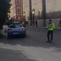Incident u Italiji: Automobil udario u ljude u centru grada, sedmoro povređenih! Napao prolaznika nožem dok je bežao