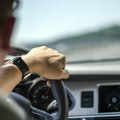 Ne krećite na put pre nego što proverite ove stvari na automobilu