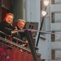 Pobegli sa časa hemije i napravili bend: U2 obeležio pola veka koncertom u svojoj bivšoj školi (VIDEO)