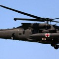 Zajednička trodnevna vojno-vazduhoplovna vežba Sjedinjenih Američkih Država i Srbije: HH-60 Pave Hawk u formaciji sa…