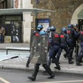 Francuska strahuje od nereda: Više od 30.000 policajaca biće raspoređeno u nedelju širom države