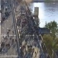 Vučić nije završio govor, a ljudi već počeli da se razilaze