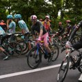 Điro d'Italija: Skaroni pobednik 16. etape vožene od Pjacole sul Brente do San Valentina