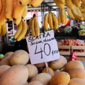 Ovo je detaljan cenovnik na pijacama po Srbiji: Pasulj najskuplji u Beogradu, kilogram jagoda u Zaječaru: Kajmak "probio"…