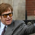 Elton Džon totalno zbunio fanove: "Brzo ozdravi" FOTO