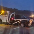 Prve slike teške nesreće kod ražnja: Jezivi prizori, u sudaru učestvovala najmanje 3 vozila, hitne službe na terenu, na…