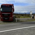Камионџије трећи дан блокирају граничне прелазе ка земљама Шенгена