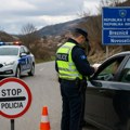 Kosovska policija strogo kontroliše ulazak preko Breznice i Dobrosina