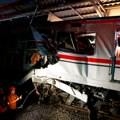 Najmanje 14 mrtvih i 84 povređenih u sudaru vozova u Indoneziji