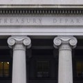 САД: Увешћемо санкције свима који плаћају Ирану, укључујући и хуманитарну помоћ