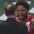 Tenzija na maksimumu! Barcokas pukao posle poraza, pa udario po bivšem centru Partizana: Ne može da igra šest minuta!