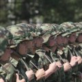 Uskoro stižu pozivi za lekarske preglede za vojsku momcima rođenim ove godine Vojni rok se vraća u martu: Otkriveno i šta ih…