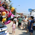 Јевтиније обући се него појести нешто! За некога све, за сваког понешто: Ово су цене на вашару у Зајечару
