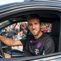 Igrači Bayerna primorani da zamene automobile, a evo šta će sada voziti