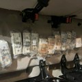 Ukrajinski državljani uhapšeni na Gradini: Ispod sedišta „mercedesa“ krili više od 250.000 evra FOTO