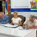Potpisan ugovor o deblokadi Medicinske škole u Leskovcu (video)