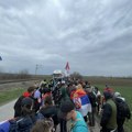Kolona studenata iz Srbije i dijaspore krenula peške put Brisela