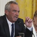Vašington poništio ugovor sa laboratorijom Moderna za razvoj vacine protiv ptičjeg gripa