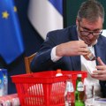 Vučić predstavio mere za smanjenje cena: Značajno sniženje za 3.000 proizvoda