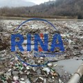 Dramatične slike iz Priboja - reka Lim prepuna smeća i plutajuća deponija: Ekolozi odmah izašli na teren i krenuli da guraju…