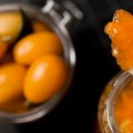 Bake su pravile džem od kajsija, ali ovaj trik nisu koristile: Jedan sastojak menja sve i donosi neverovatan ukus