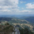 Turisti su poludeli za njom: Srpska planina sa koje puca pogled na pola Srbije krije izvor lekovite vode