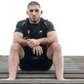 "Zaustavio nas je ISIS, rekli su da će mi ubiti porodicu..." Francuz šokirao sve pred UFC debi u Parizu
