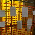 Učenici Jovine gimnazije ostavili kod Gradske kuće 56 pisama za 56 otpuštenih profesora